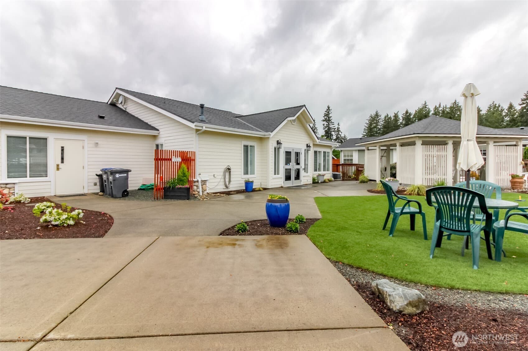 Property photo 32