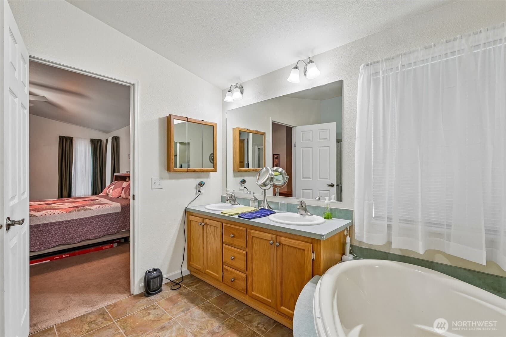 Property photo 24
