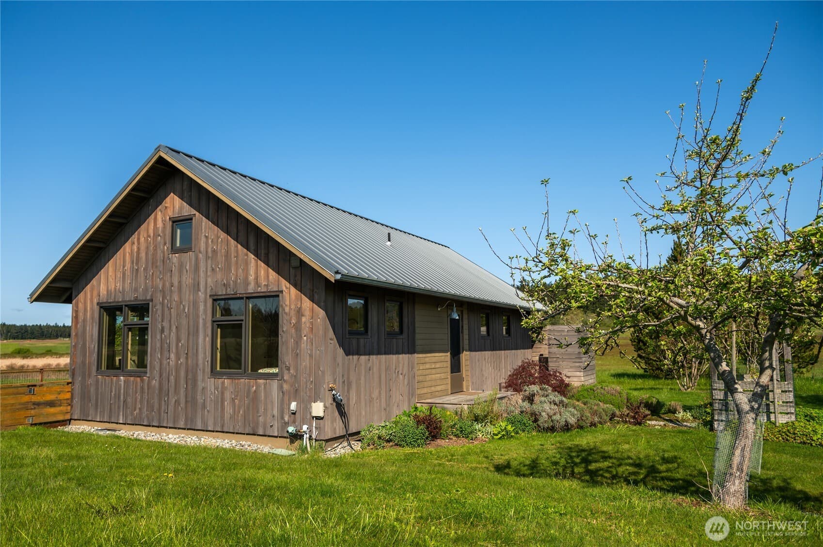 Property photo 36