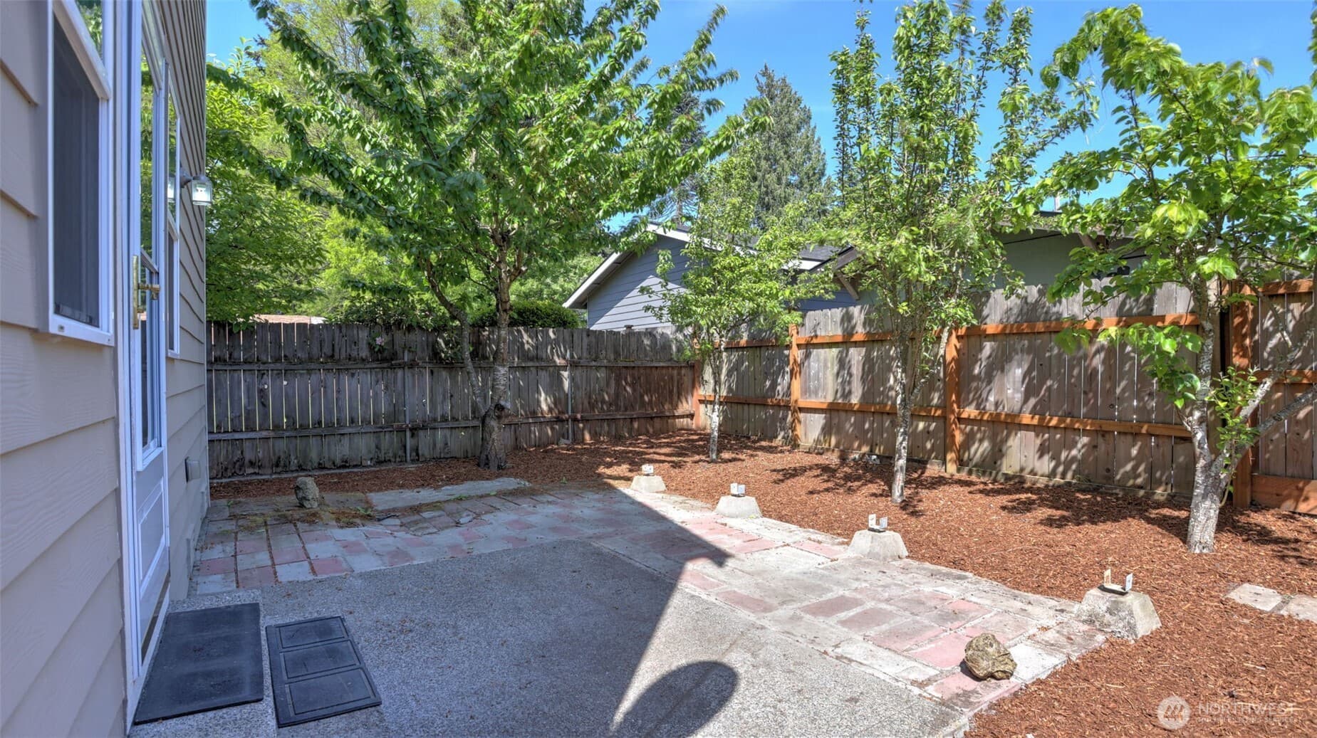 Property photo 28