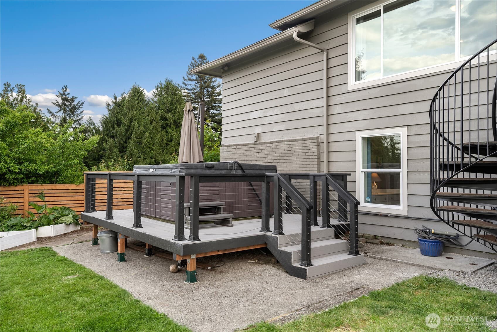 Property photo 35