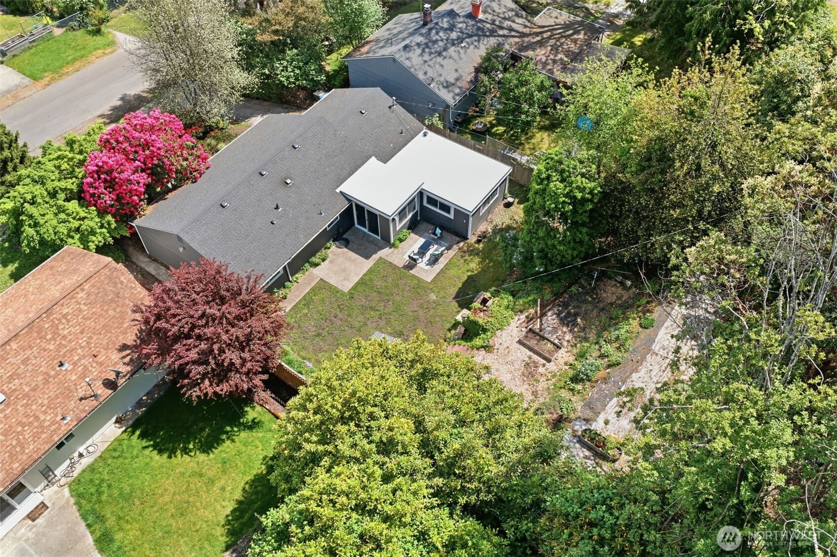 Property photo 40