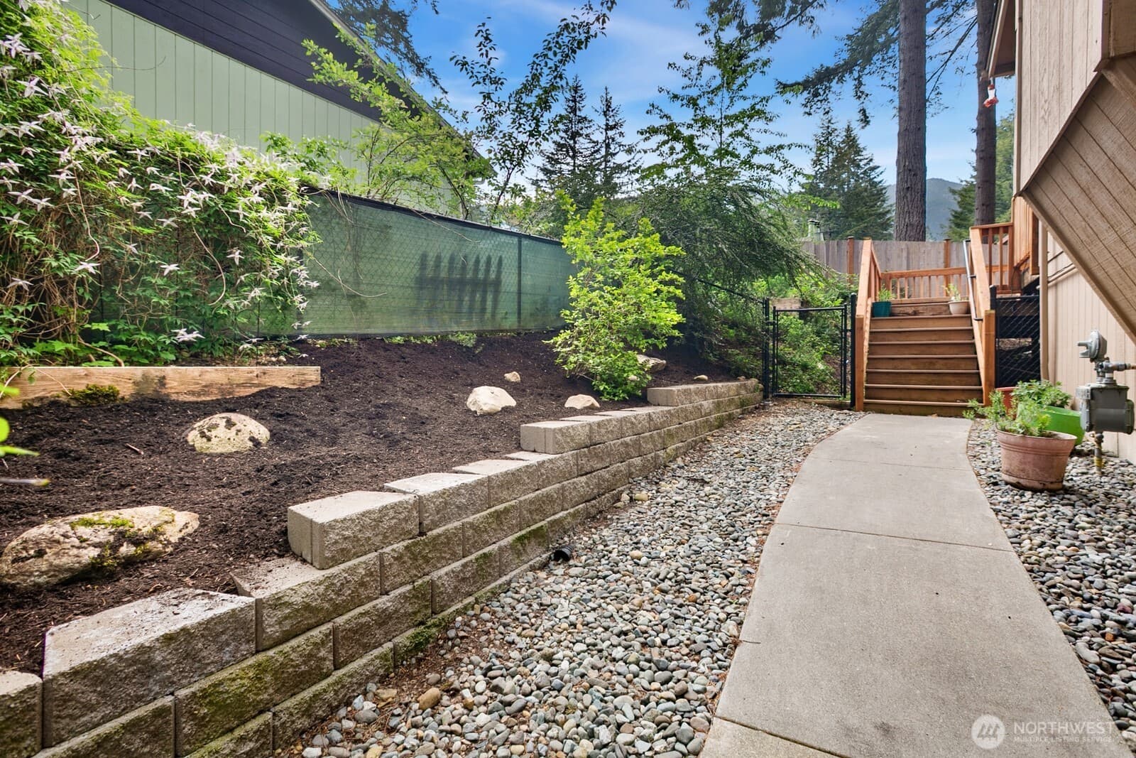 Property photo 25