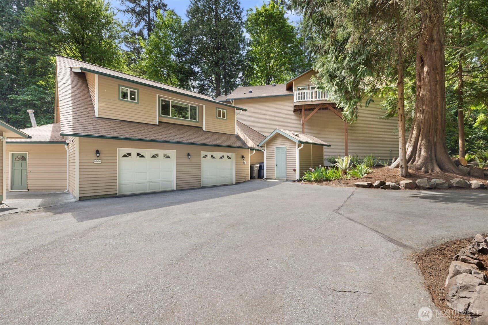 Property photo 32