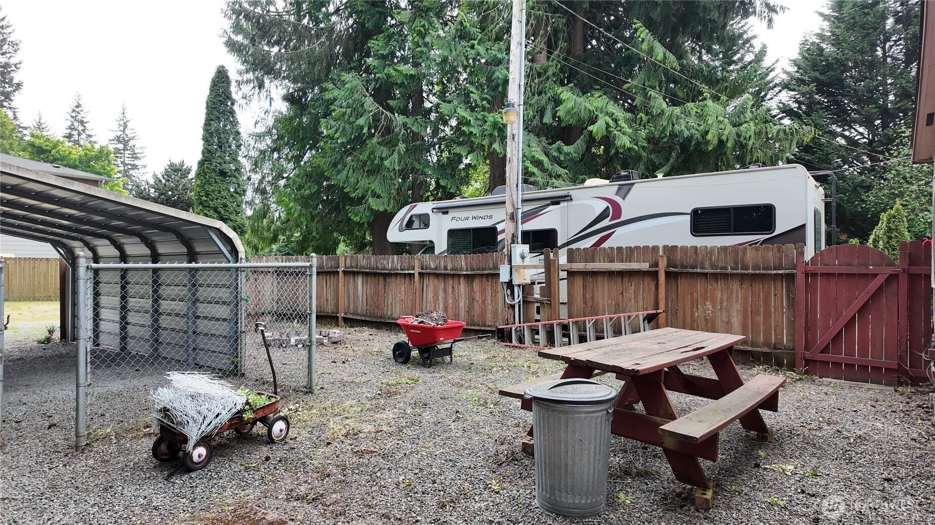 Property photo 13