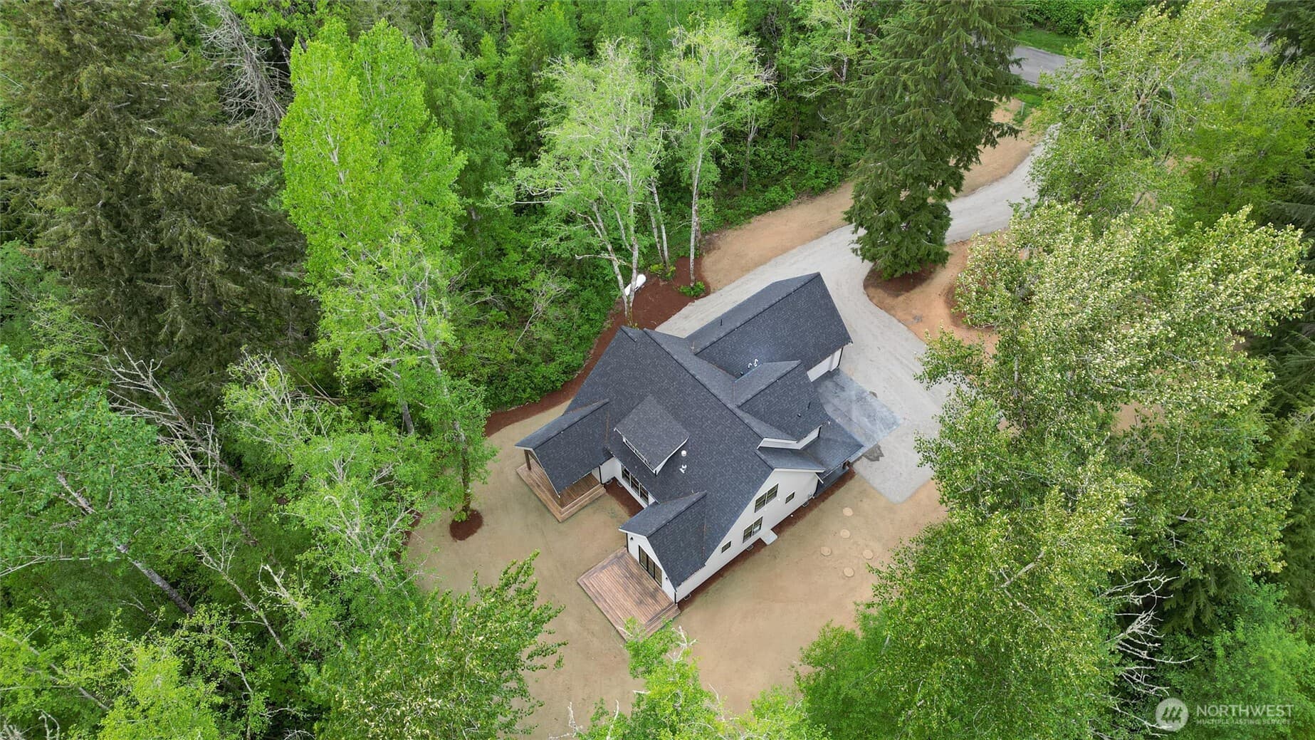Property photo 35
