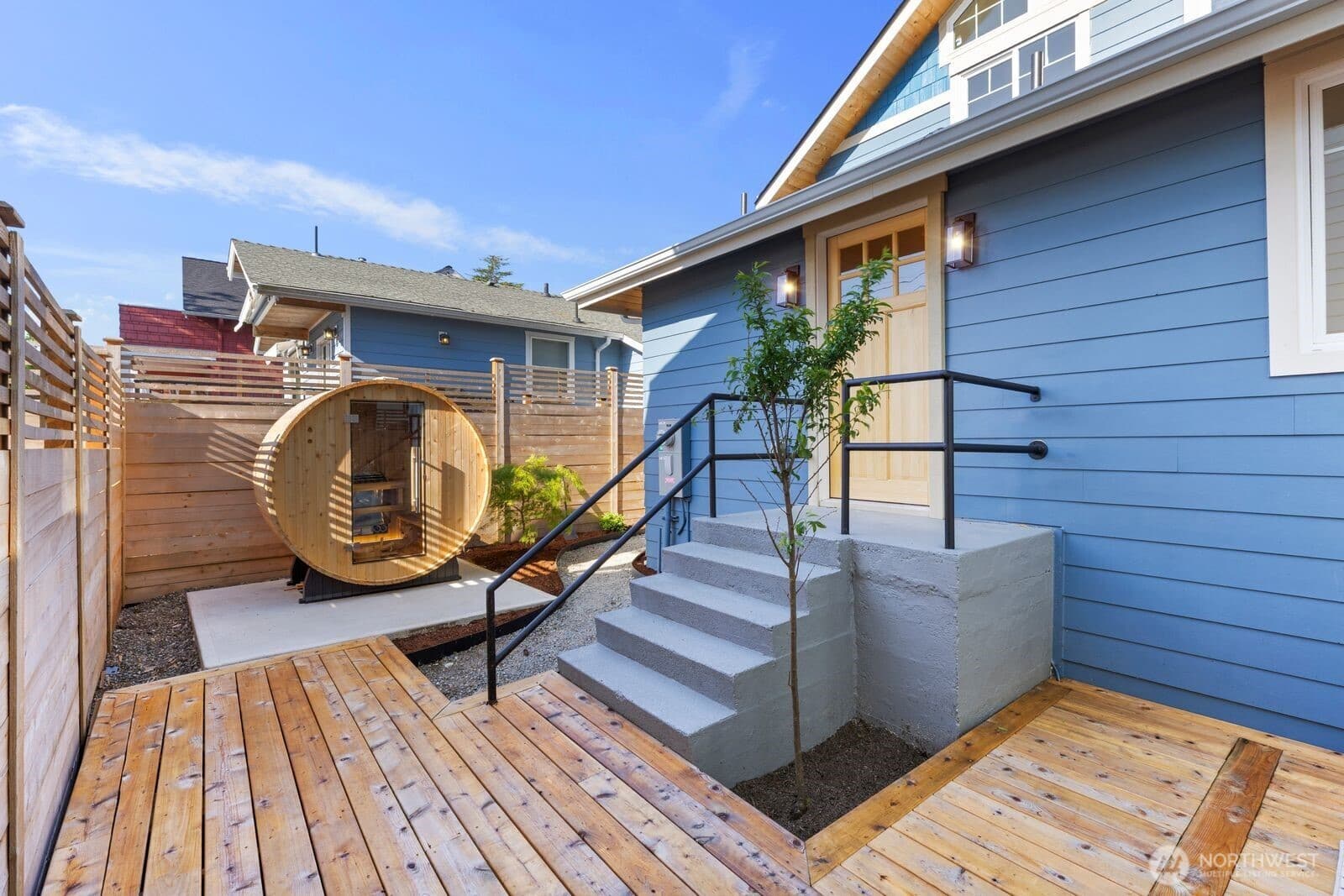 Property photo 33