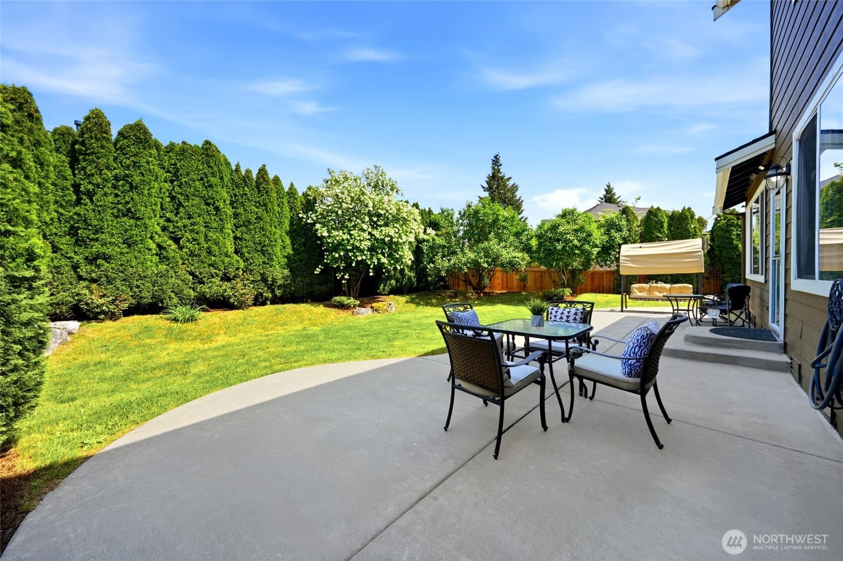 Property photo 32