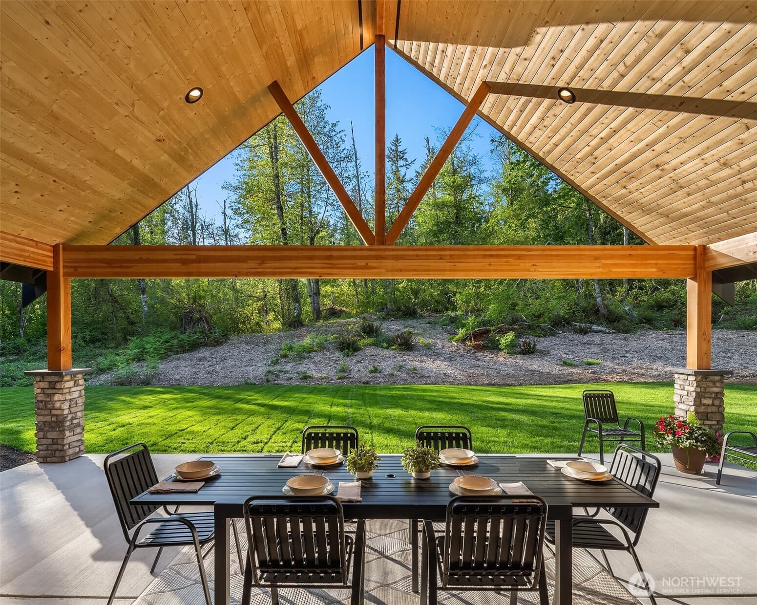 Property photo 33