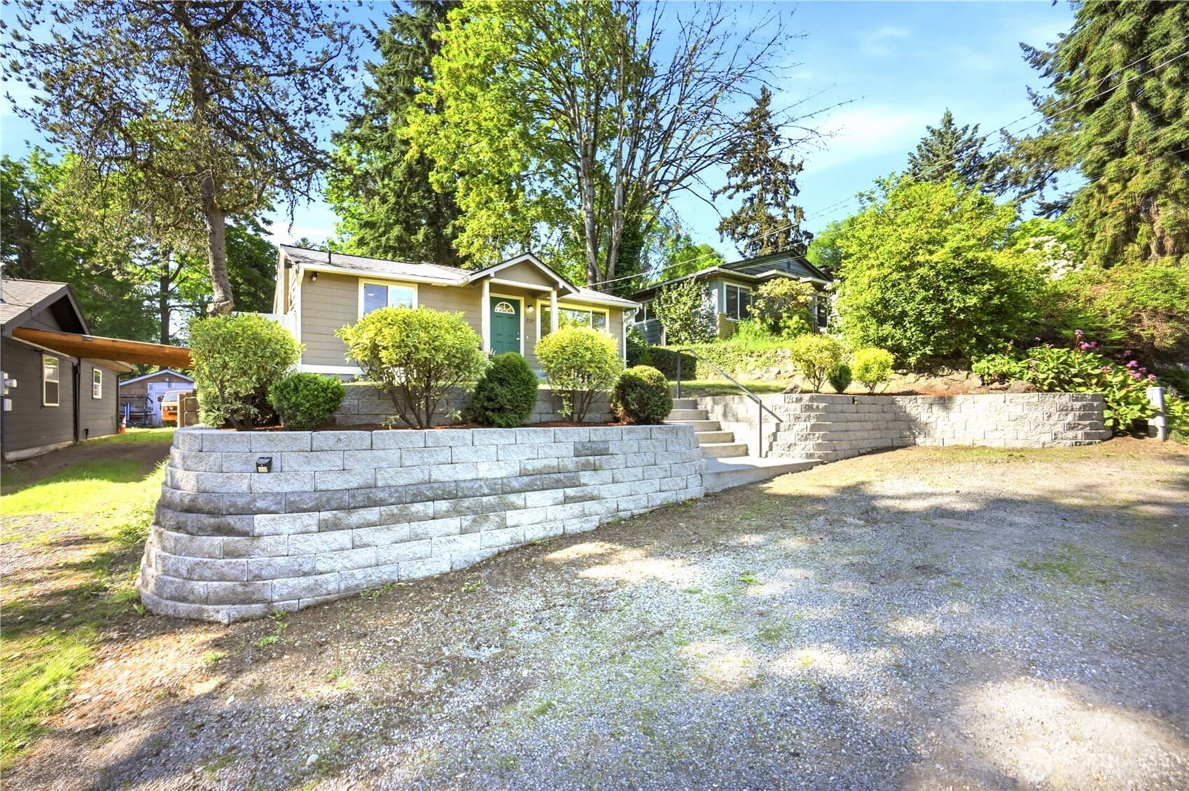 Property photo 33