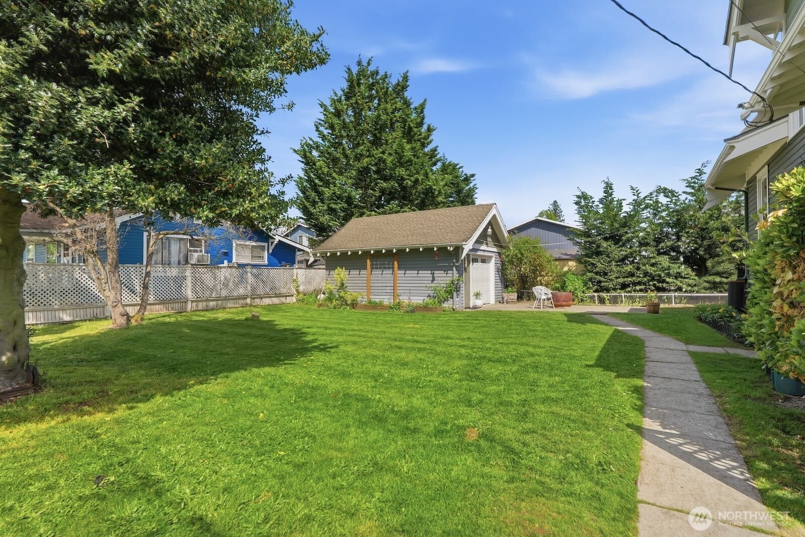 Property photo 30