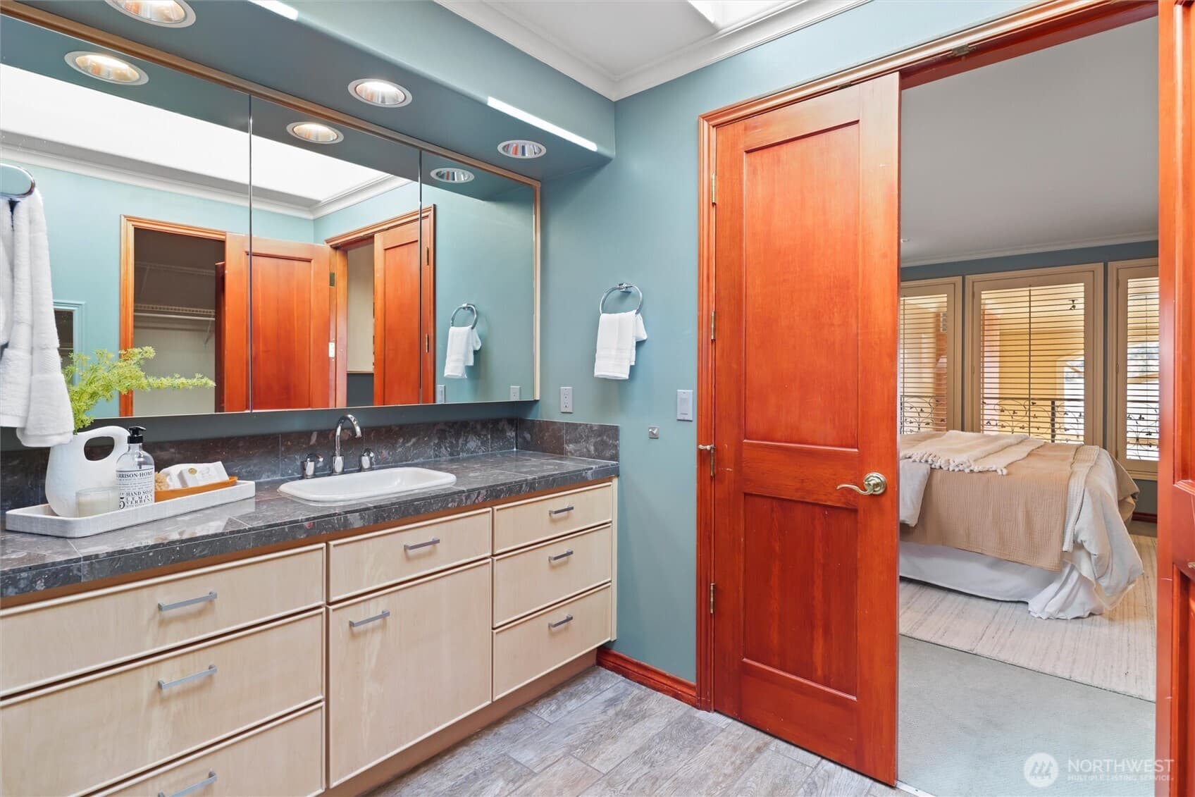 Property photo 22