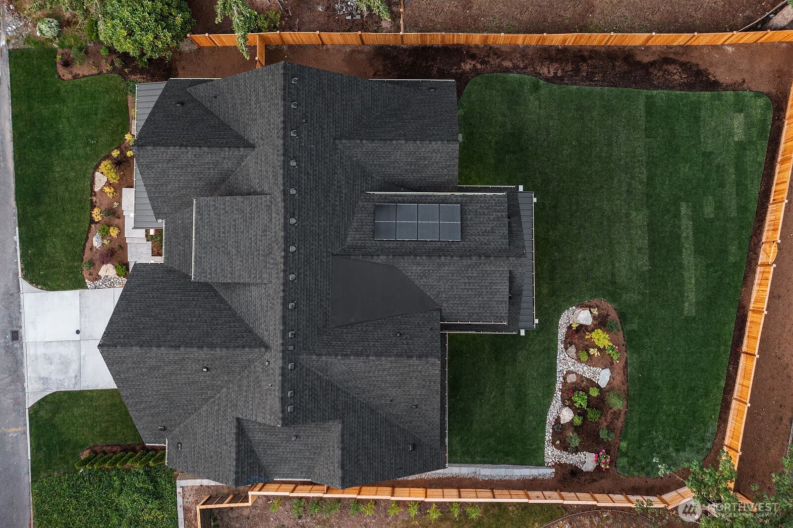 Property photo 31
