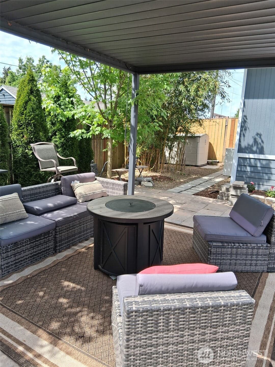 Property photo 32
