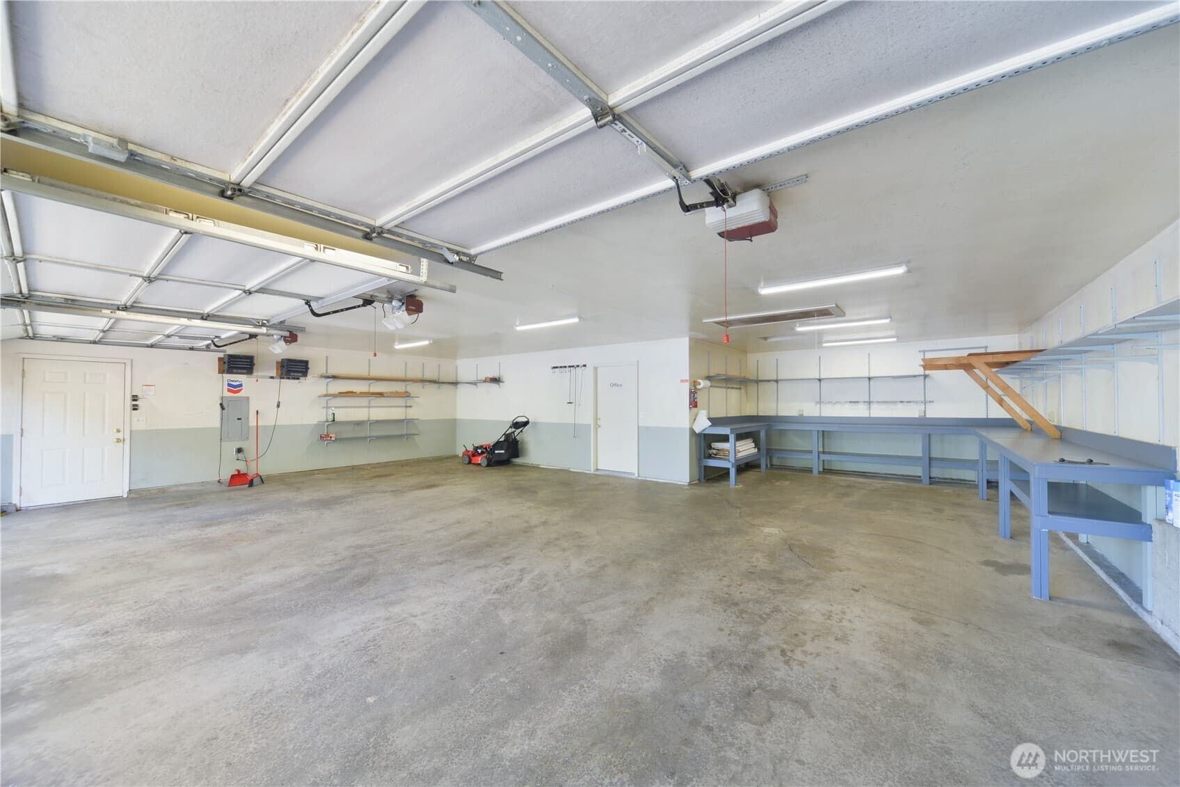 Property photo 33