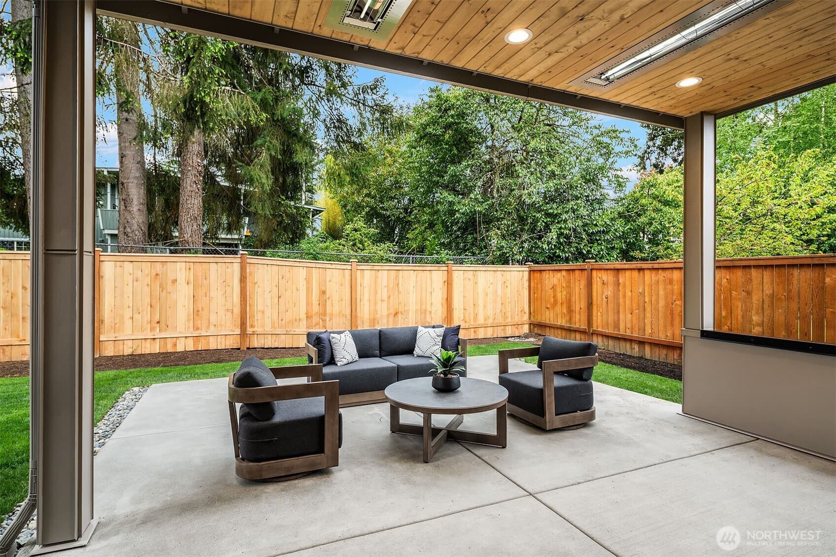 Property photo 30
