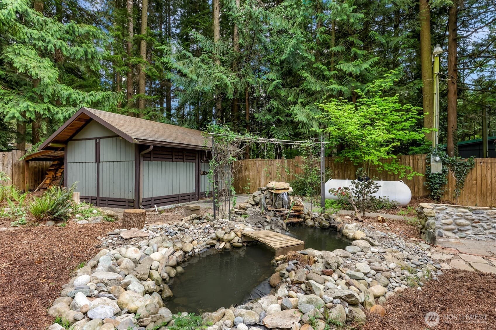 Property photo 25