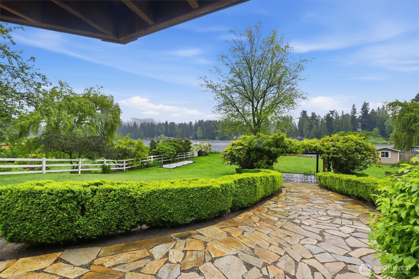 Property photo 33