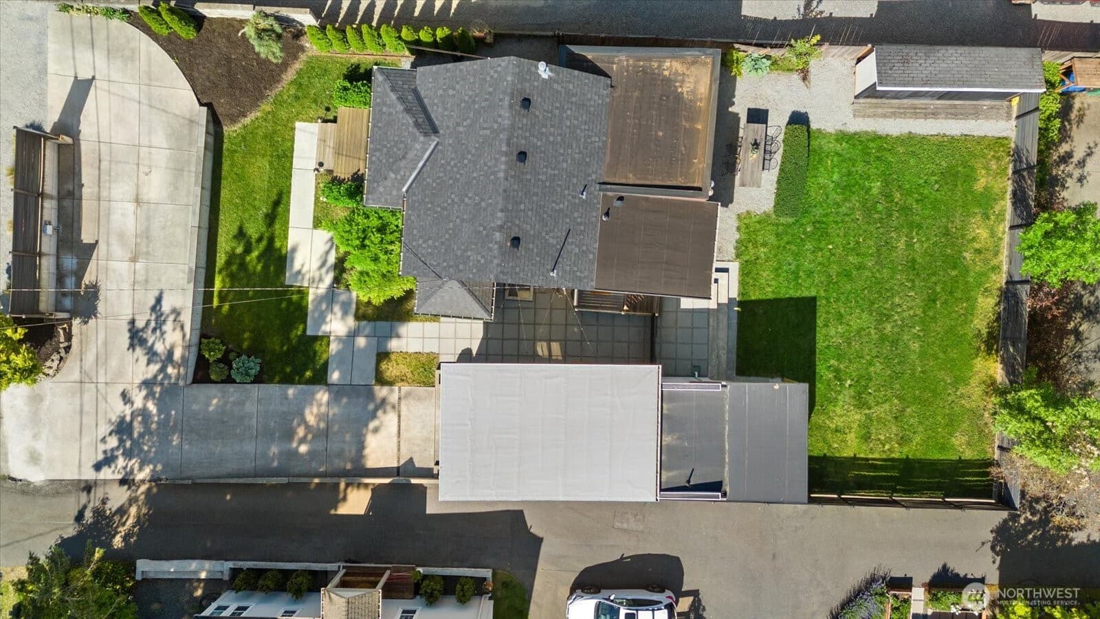 Property photo 33