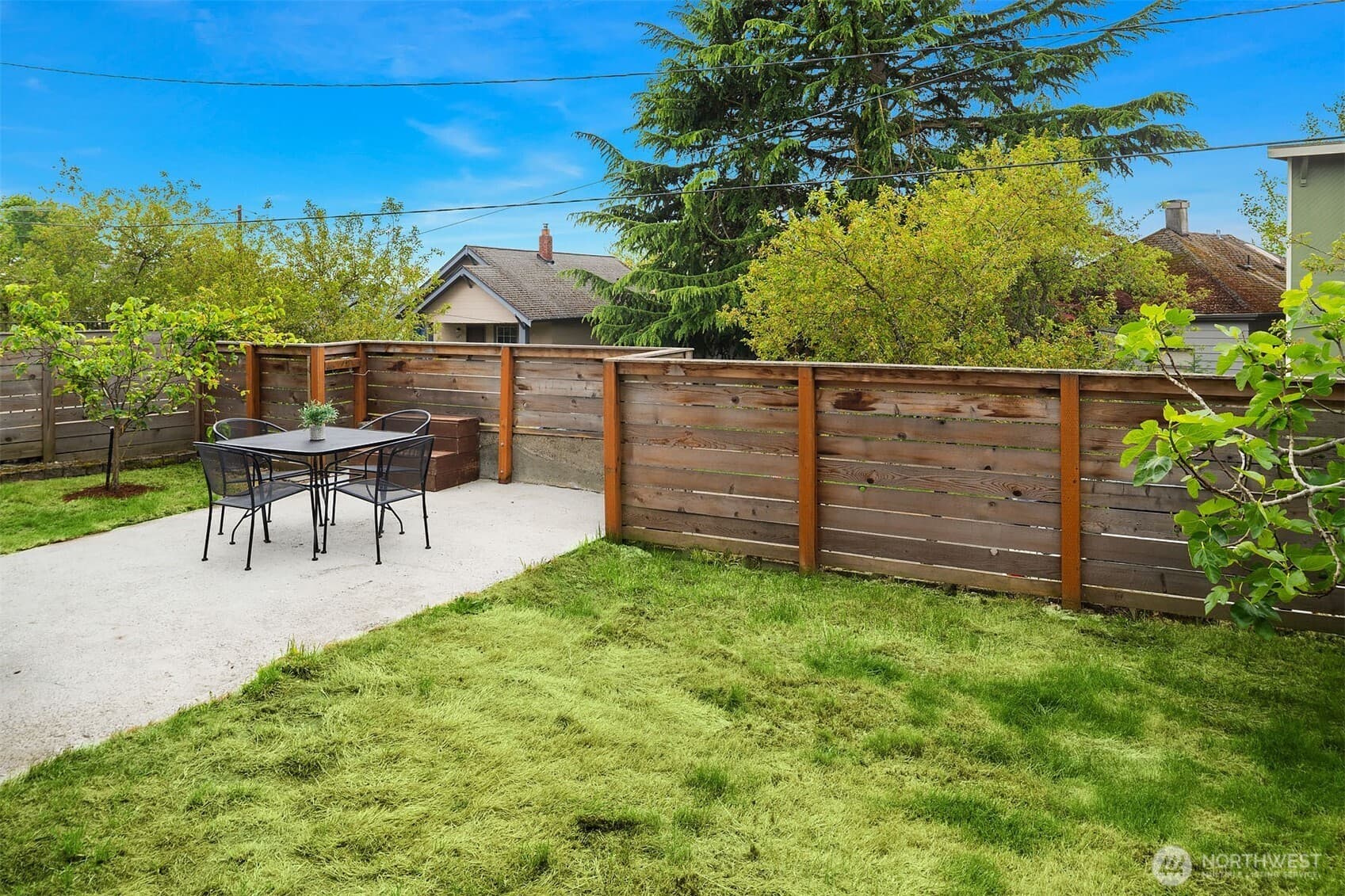 Property photo 33