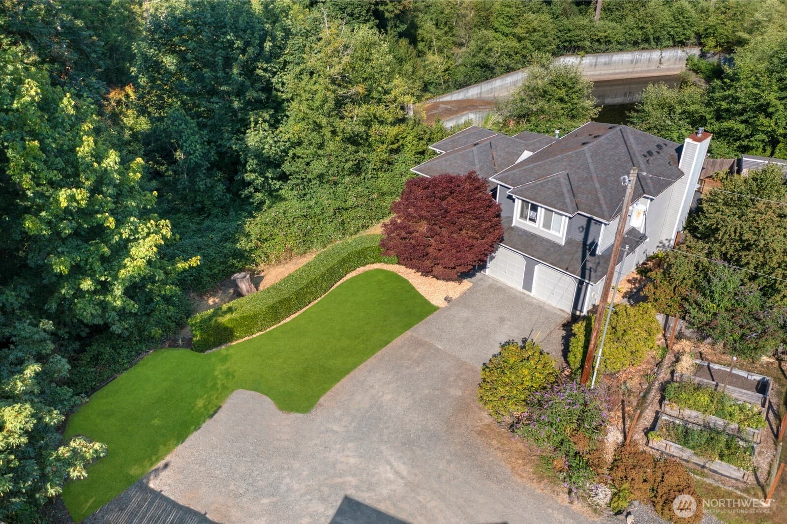 Property photo 36