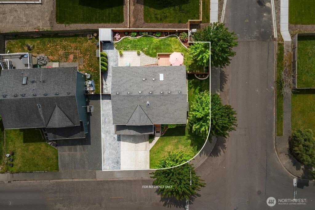 Property photo 35
