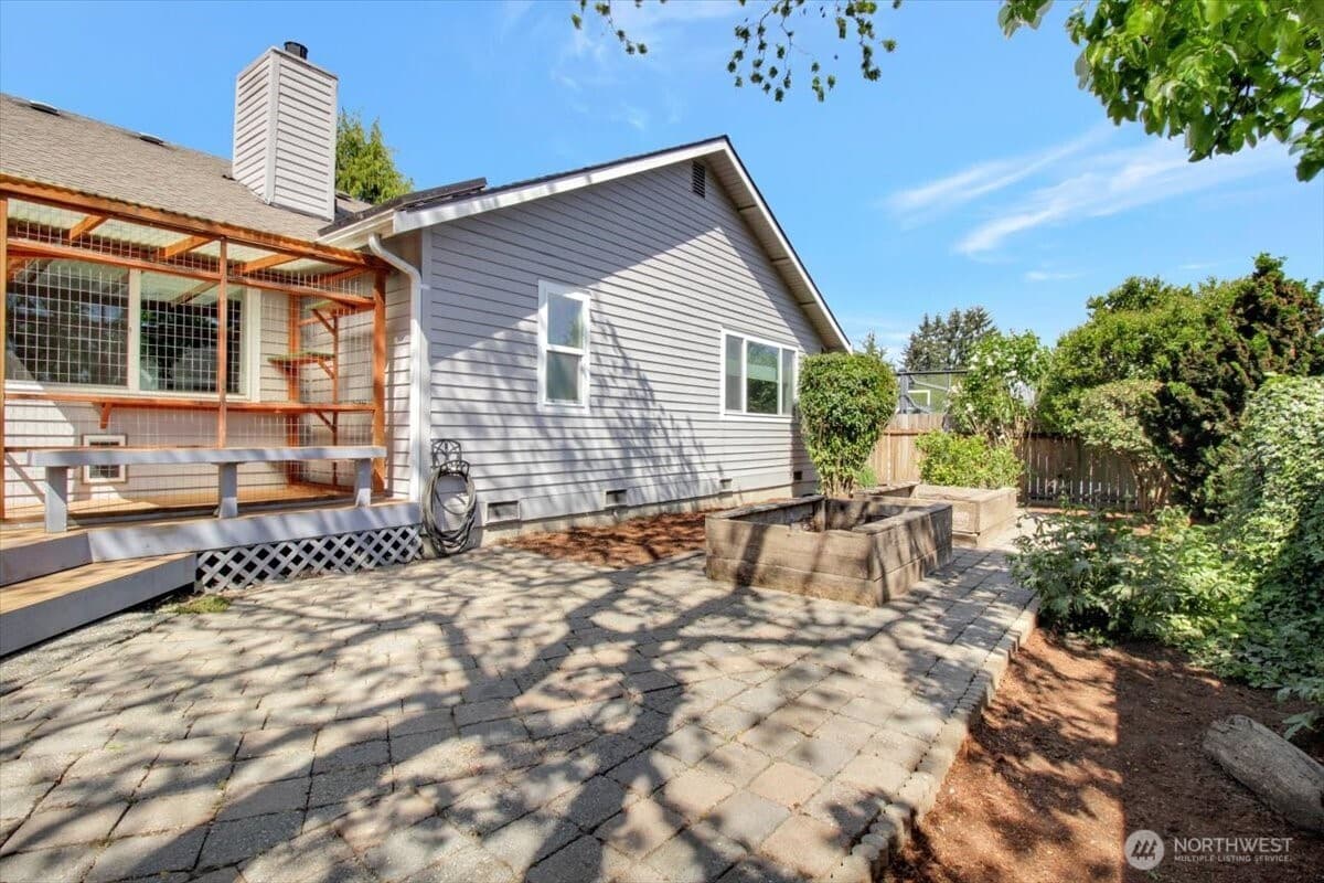 Property photo 33