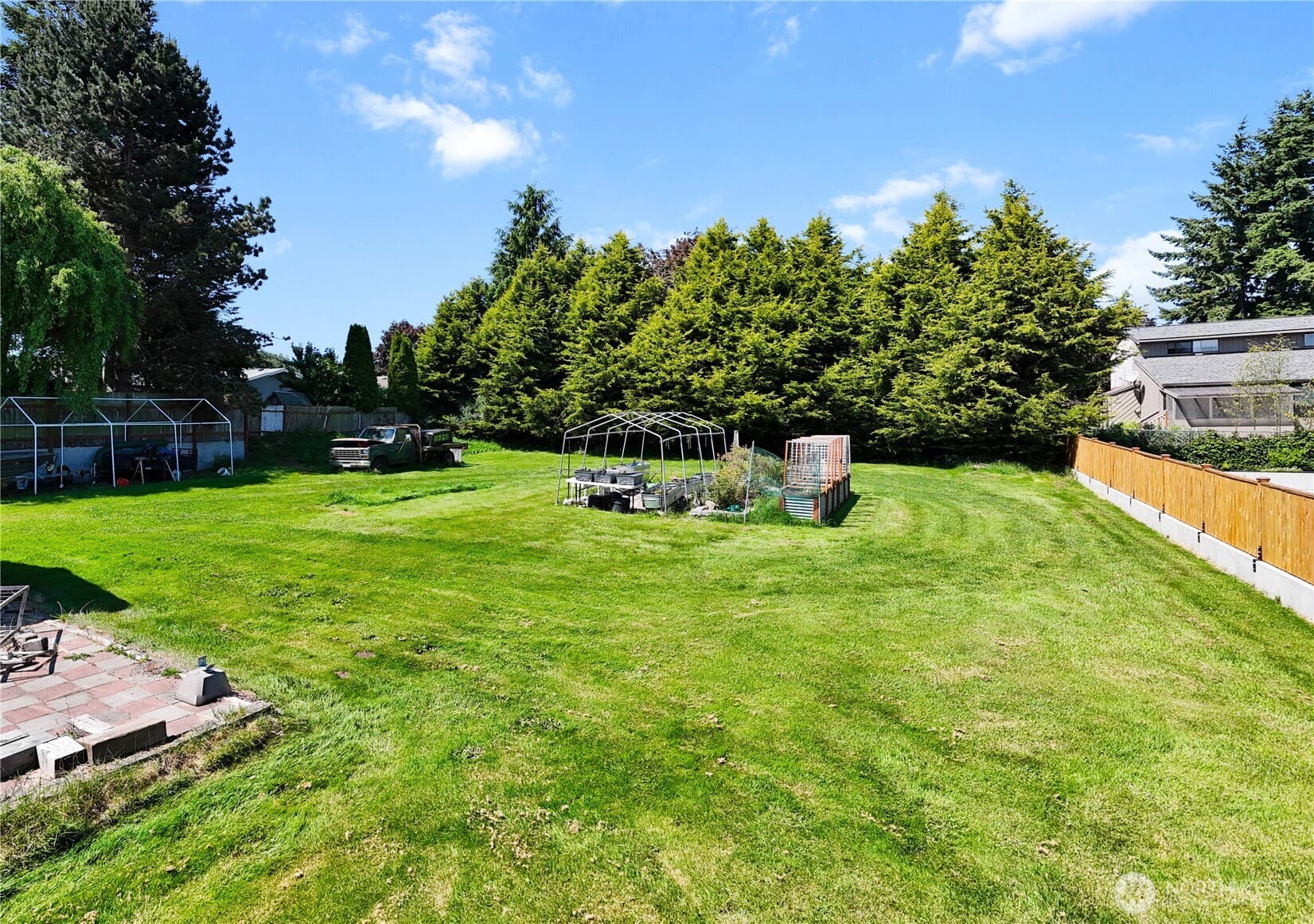 Property photo 31