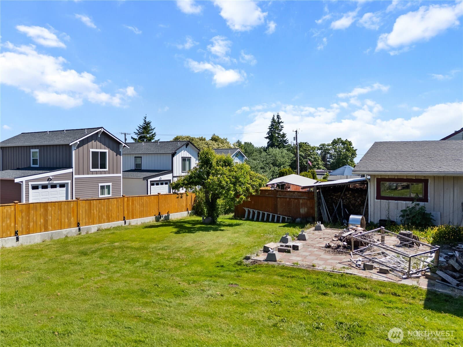 Property photo 35