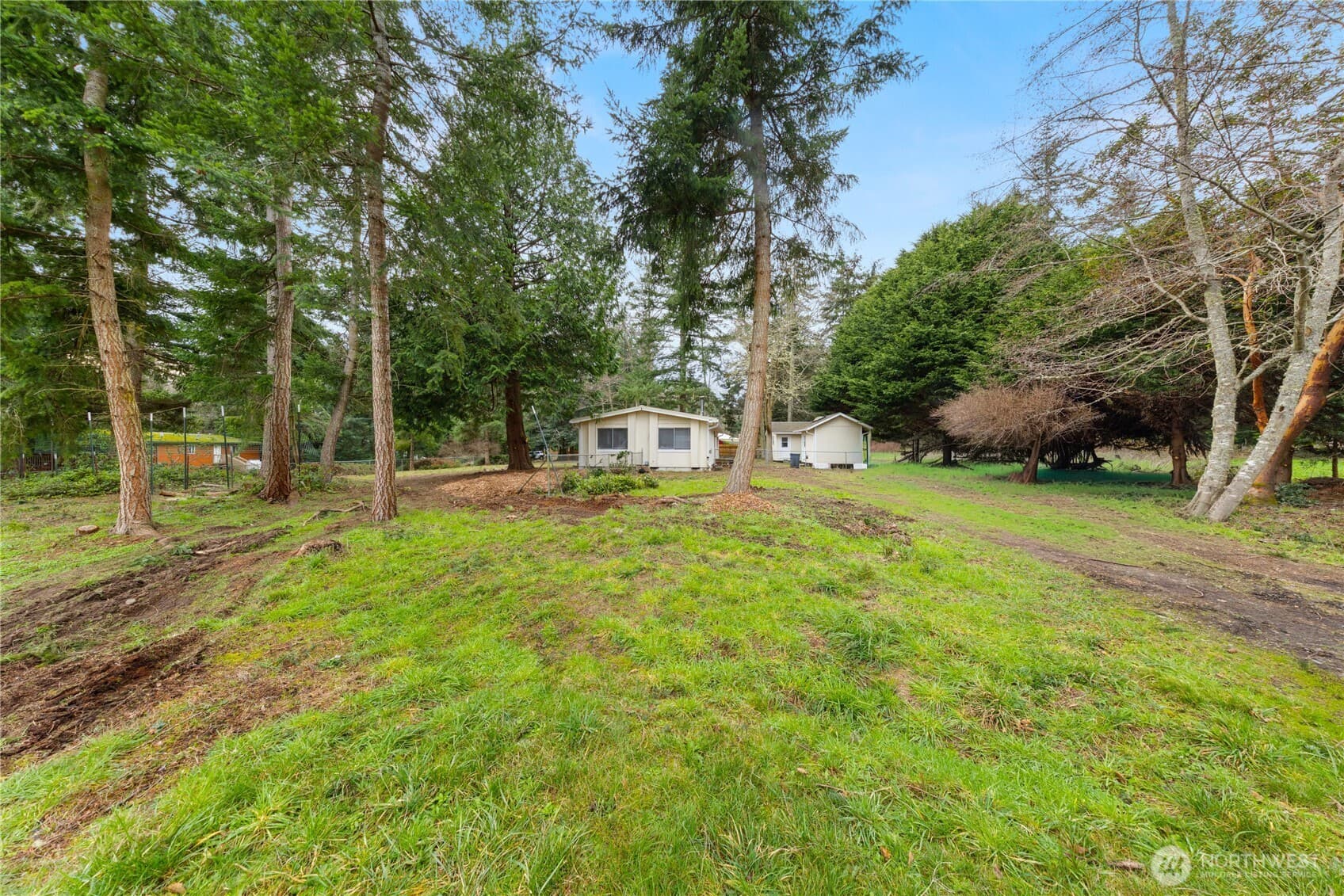 Property photo 38