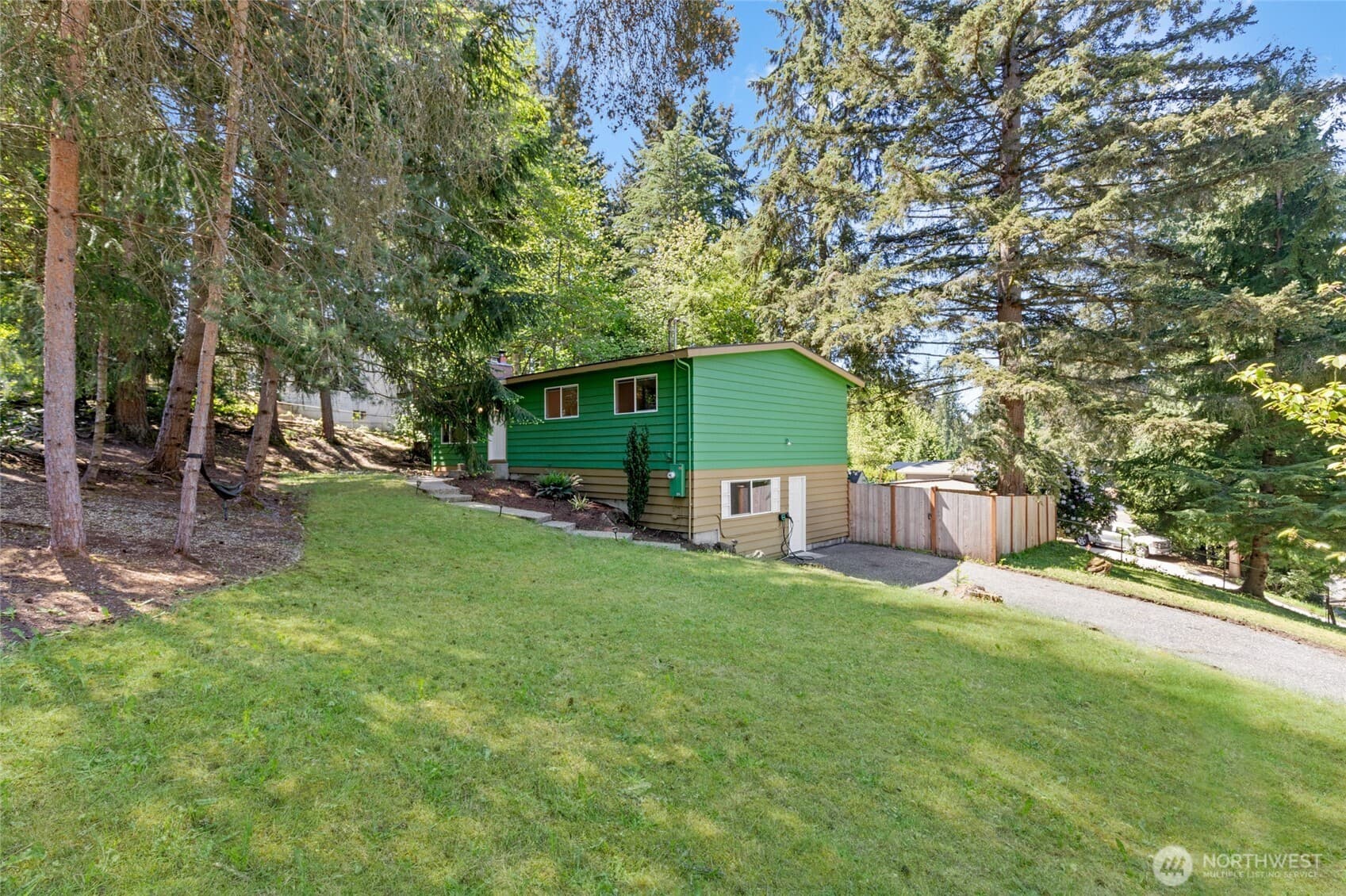 Property photo 35