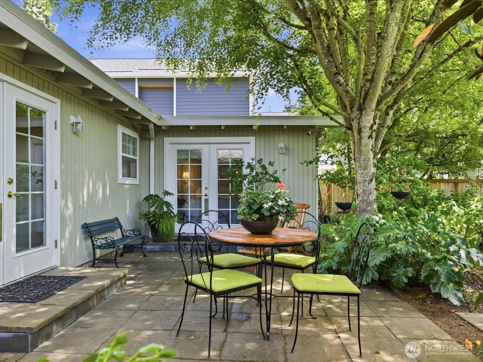Property photo 33