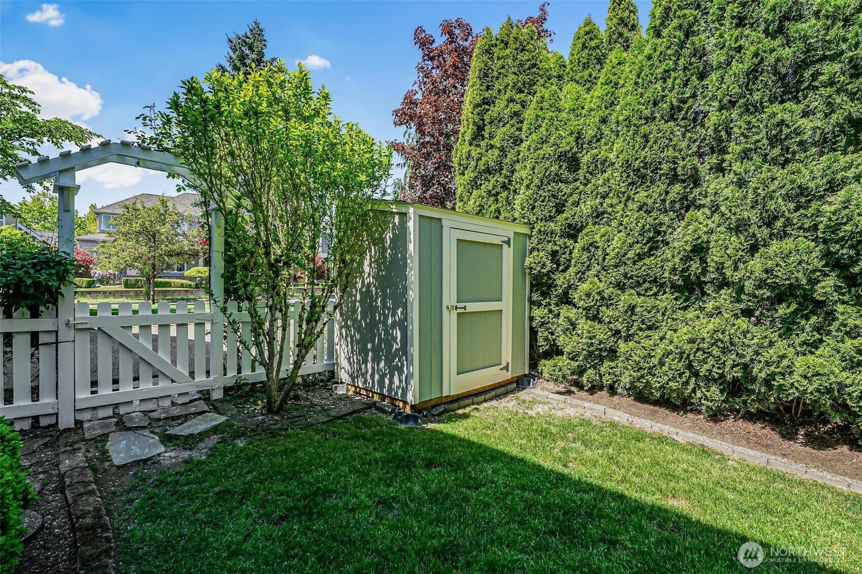 Property photo 35