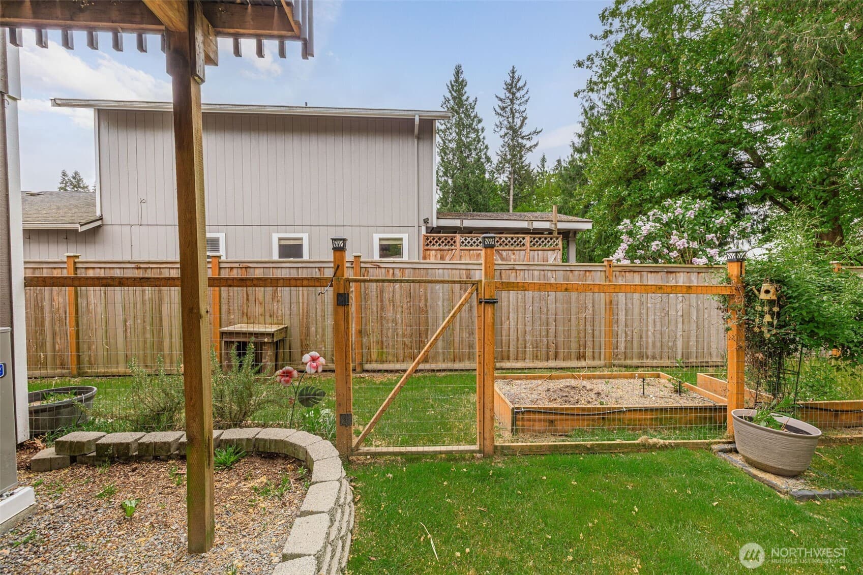 Property photo 33