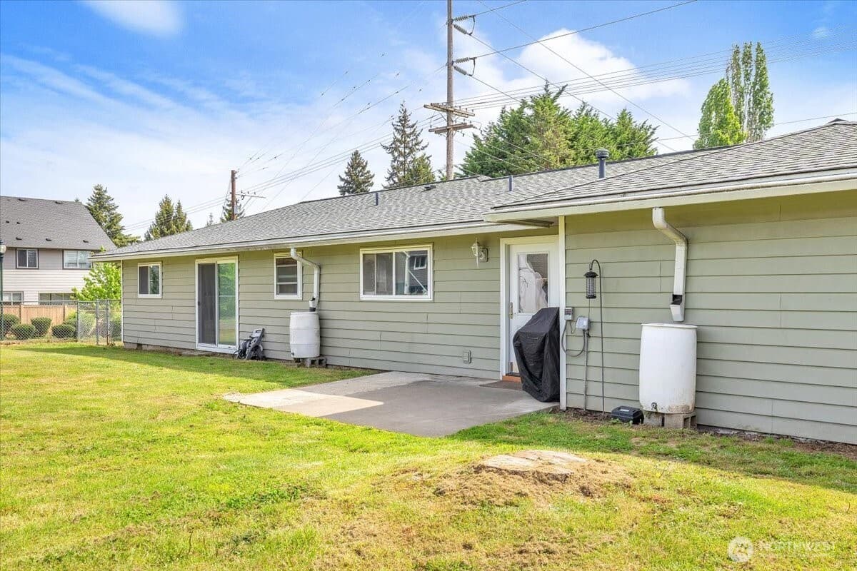 Property photo 33