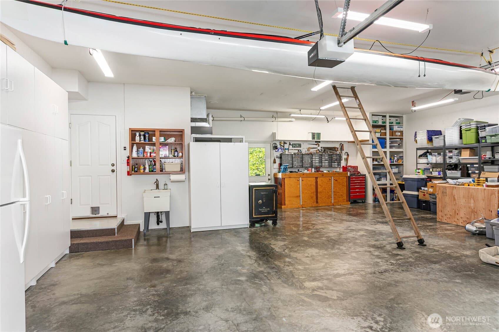 Property photo 35