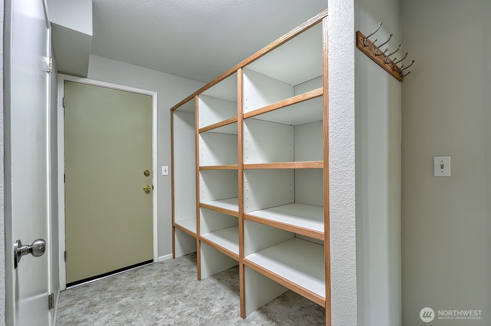 Property photo 28