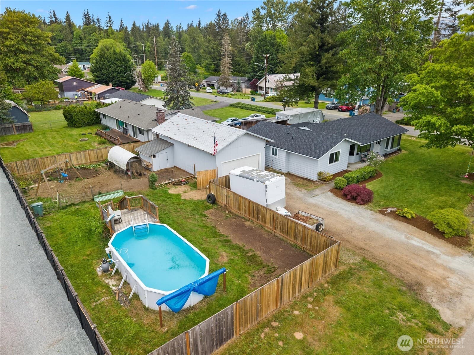 Property photo 33