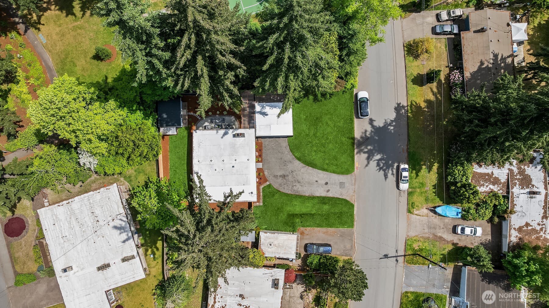 Property photo 38