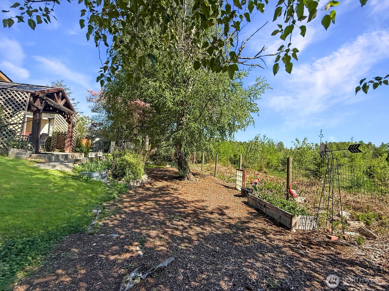 Property photo 25