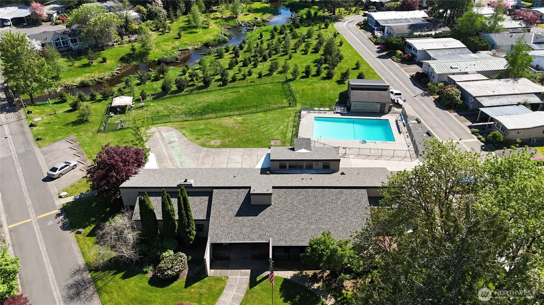 Property photo 31