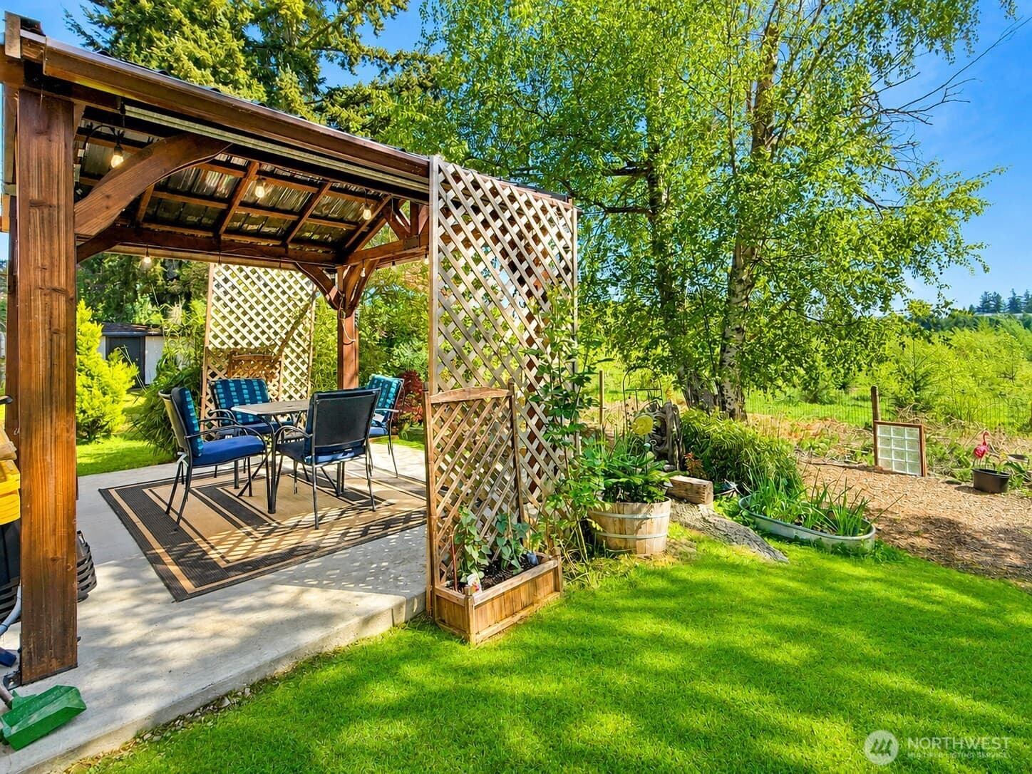 Property photo 33