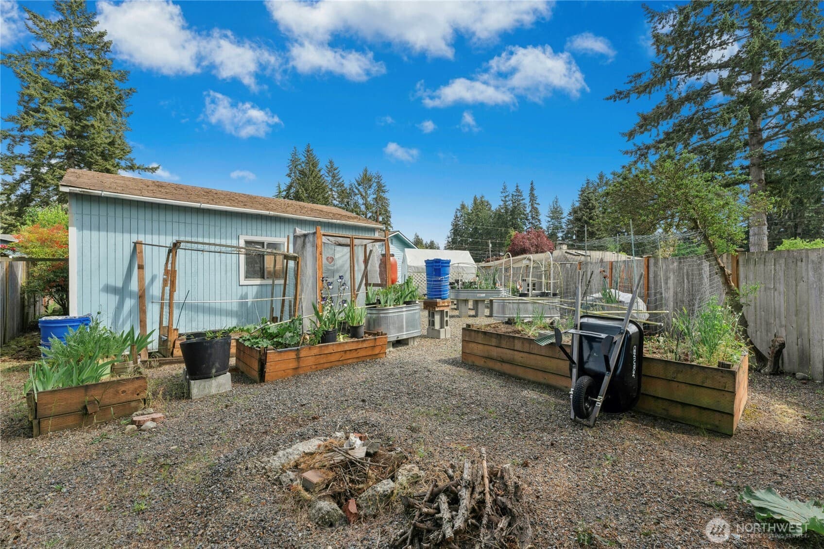 Property photo 28