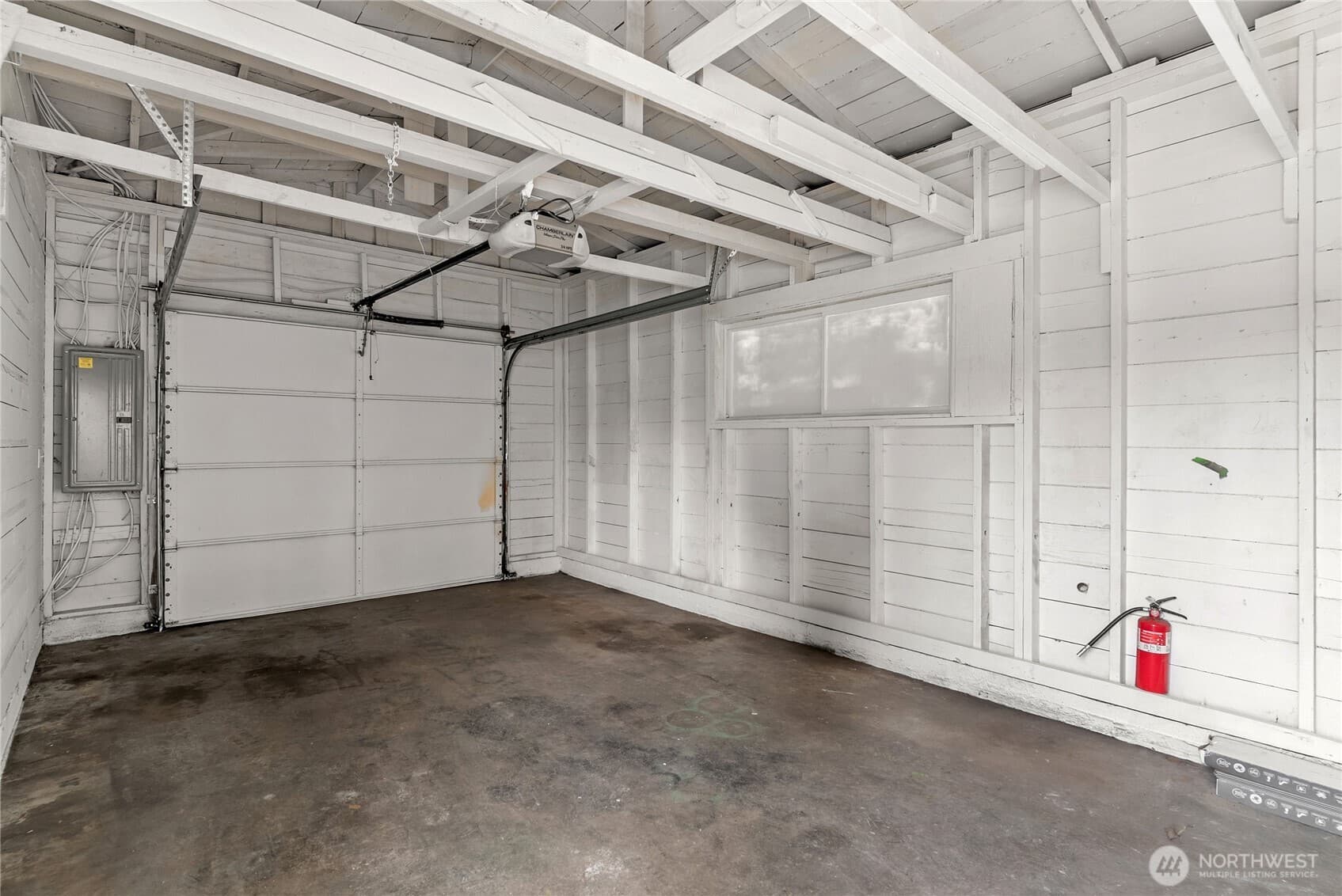 Property photo 33