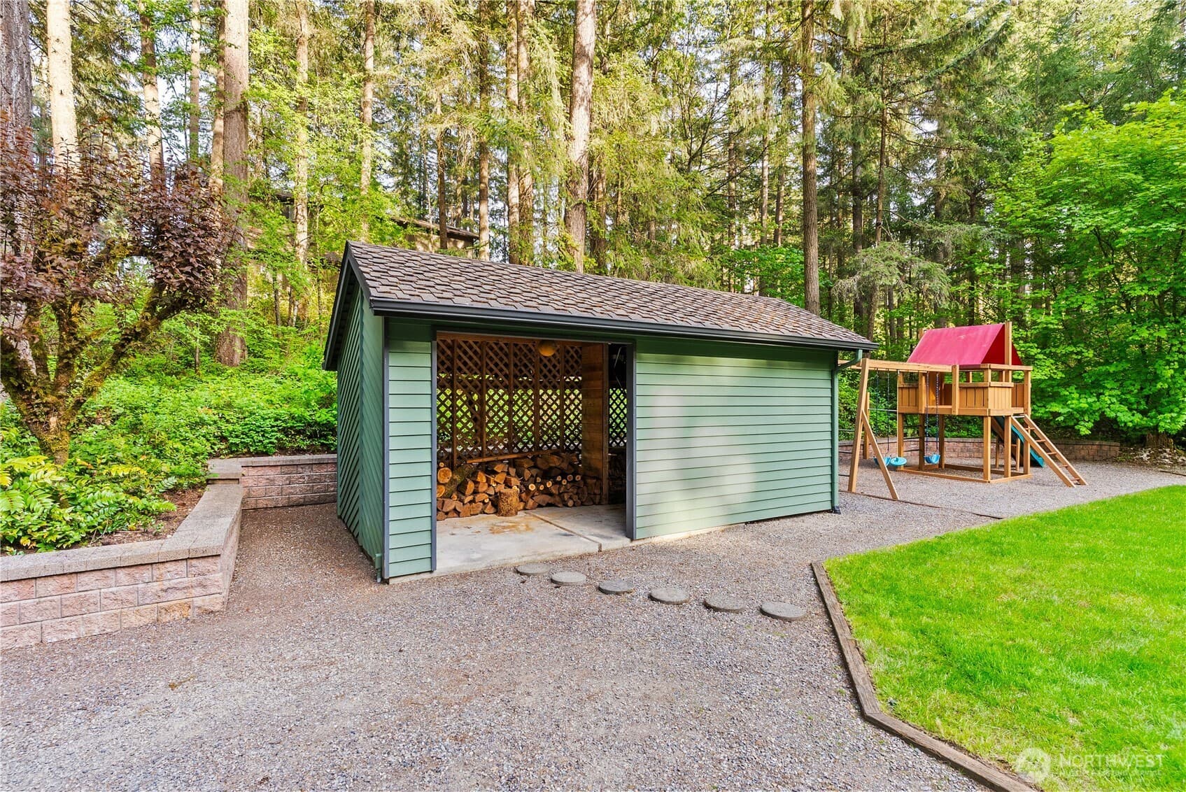 Property photo 36