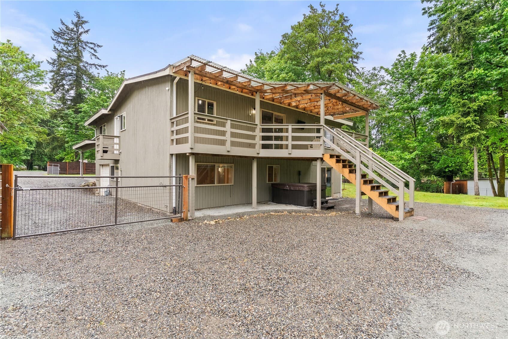 Property photo 31