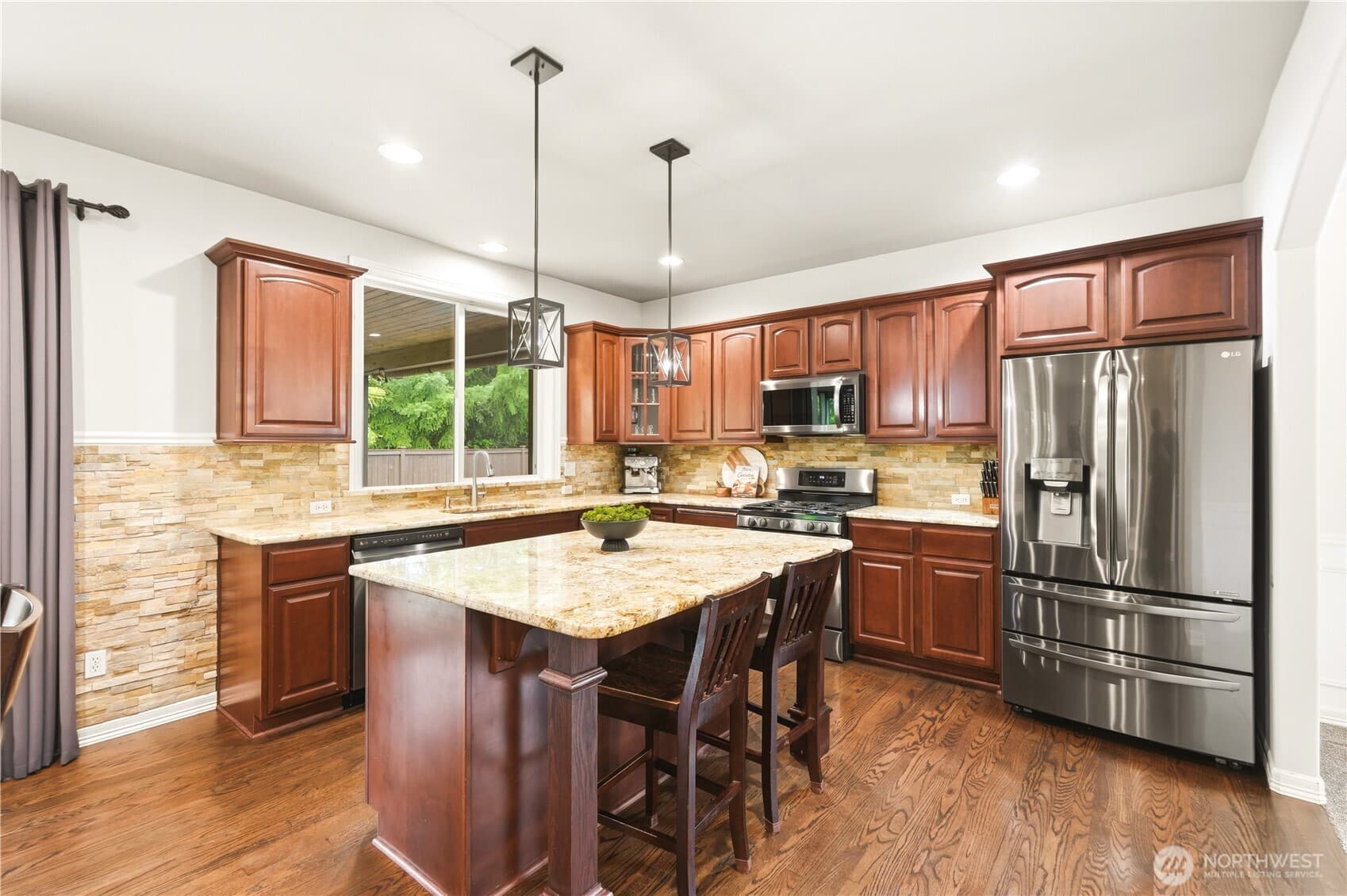 Property photo 16