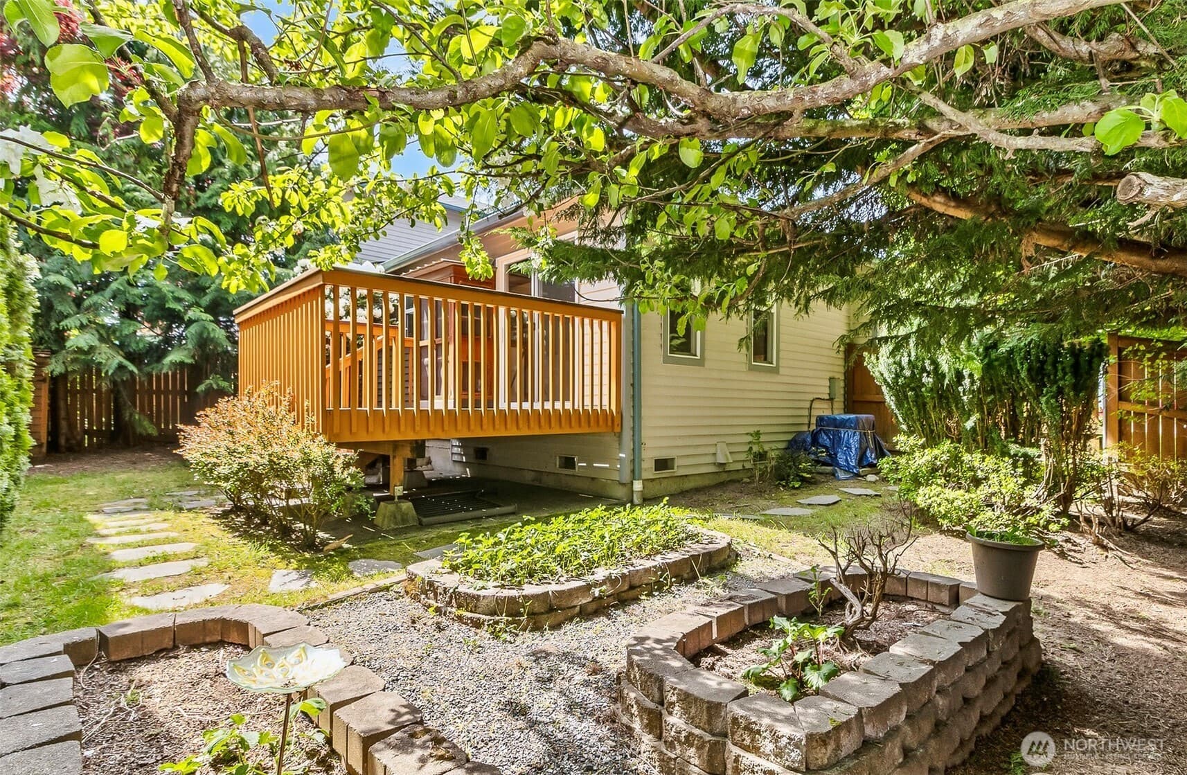 Property photo 25