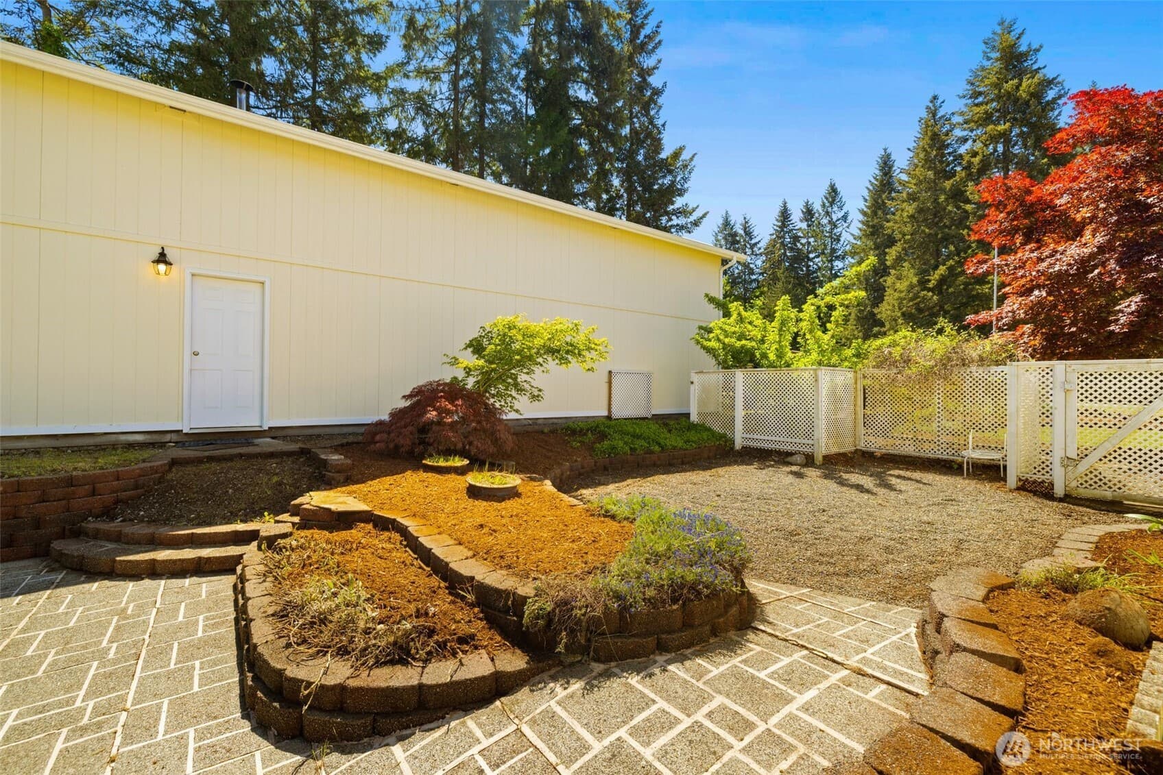 Property photo 32