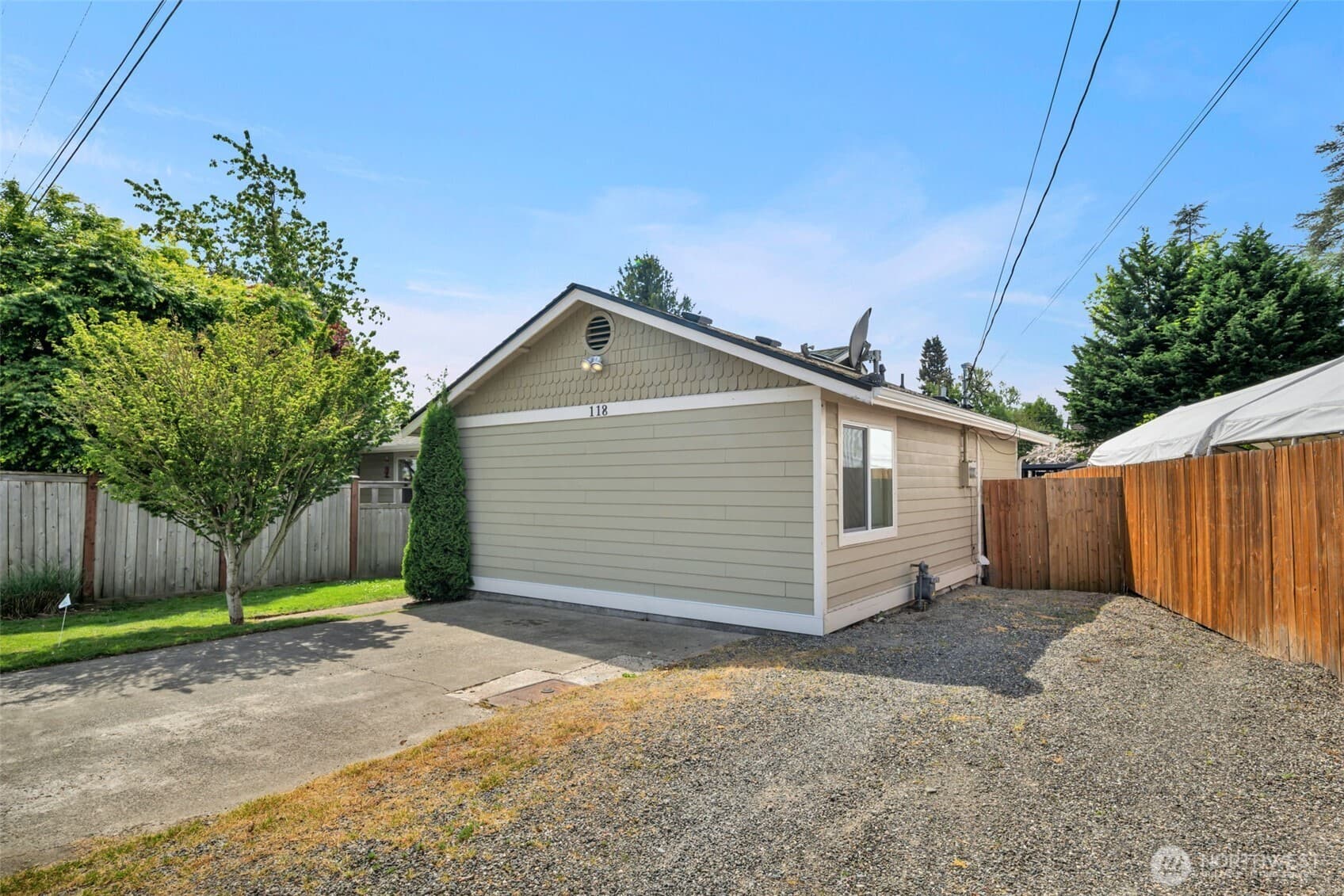 Property photo 33
